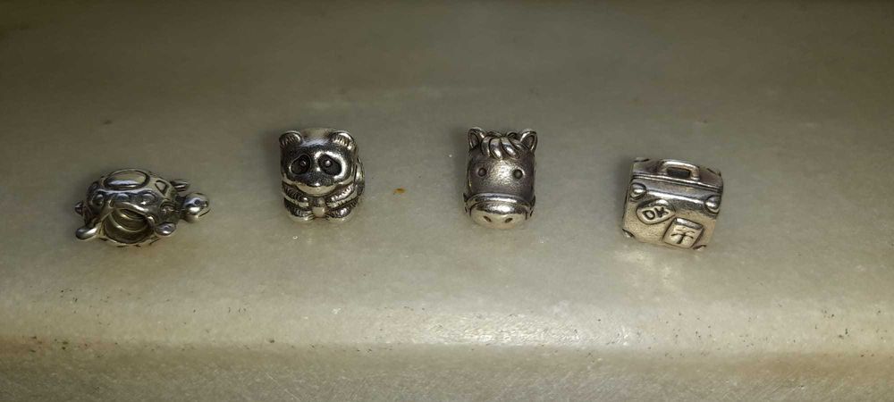 Contas Pandora autênticas