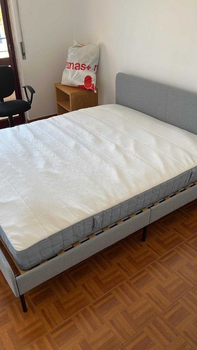 Cama SLATTUM + Colchão VESTEROY casal 160x200