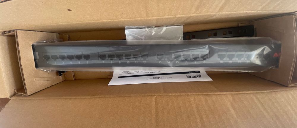 Patch Panel 24 Portas RJ45 Cat 6 – APC