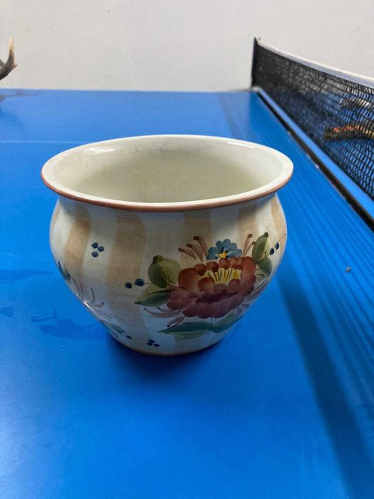 porcelain jug443228516768829441