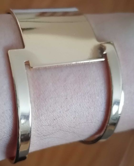 Pulseira escrava dourada