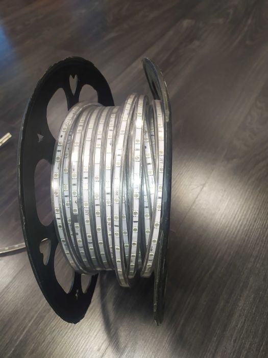 Fita LED 220V AC 60 LED/m 50m VERMELHA IP65 Largura 10mm