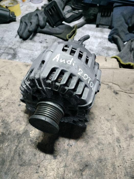 Генератор Audi A5 2008-2017 2.0 TDI 03G903016G