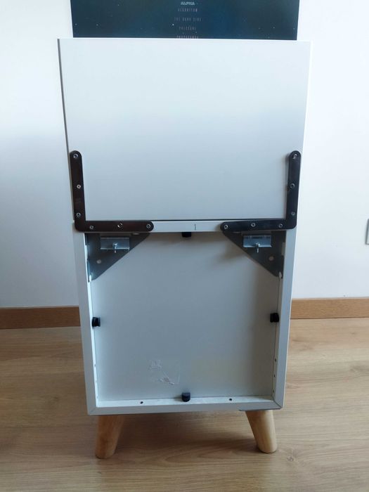 Armário Estante Eket IKEA Modificado Discos Vinil