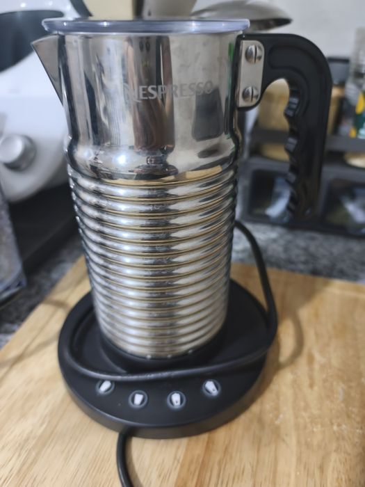 Nespresso Krups Mini + Aeroccino
