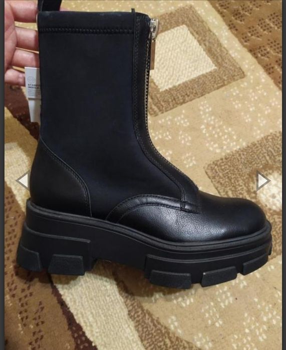 Боти, ботинки, ботфорти