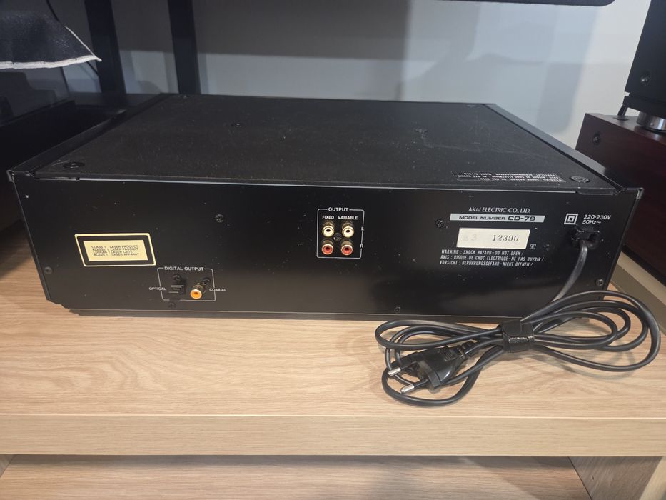 Akai CD-79 odtwarzacz płyt CD
