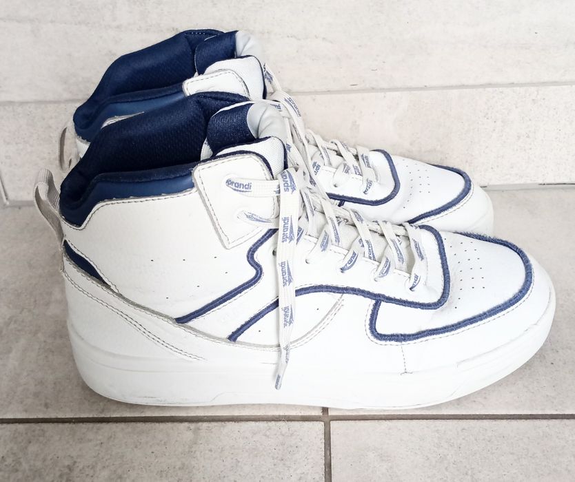 Buty sneakersy Sprandi 39