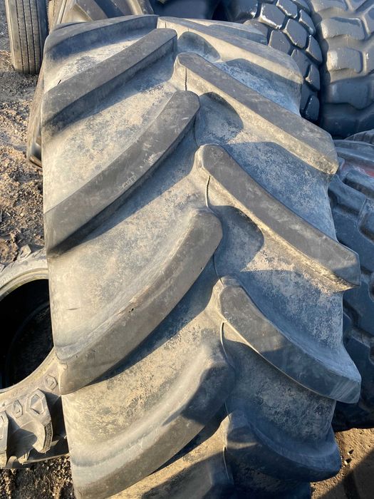 650/65r38 Firestone