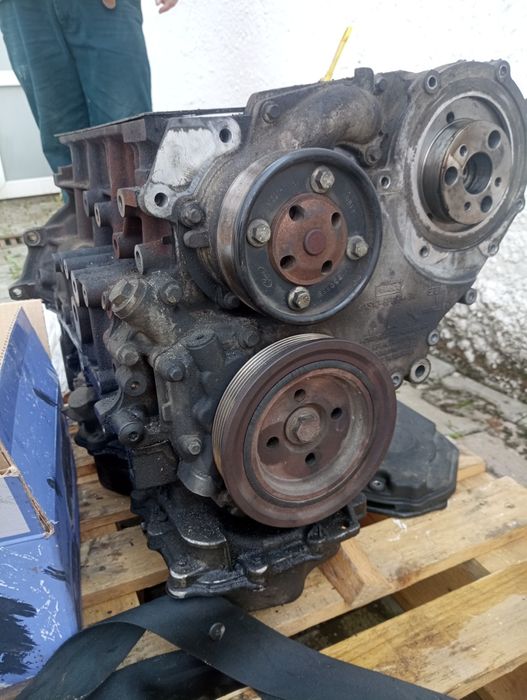 Двигун на запчастини .Ford transit connect 1.8 cdti