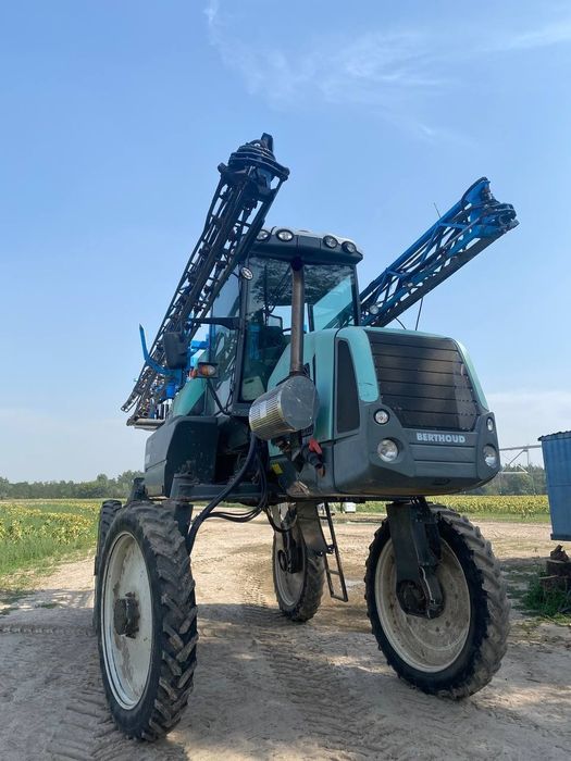 Оприскувач самохідний BERTHOUD RAPTOR 3240 ТЕРМІНОВО!!!