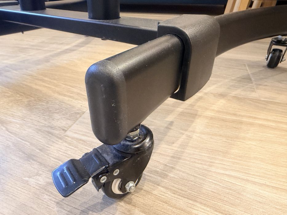 Презентаційна стійка для телевізора 32"- 70"