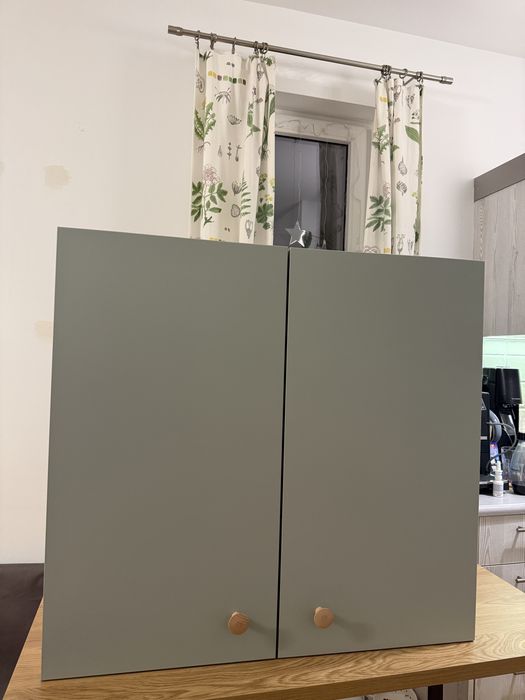 Szafka wisząca  Ikea 80x30x75 kolor drzwi miętowy, obudowa biała