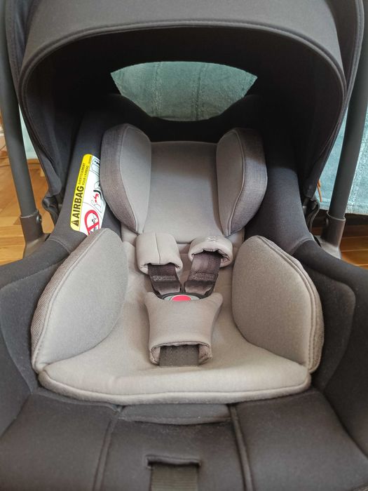 Fotelik samochodowy Nuna Pipa Next bardzo lekki