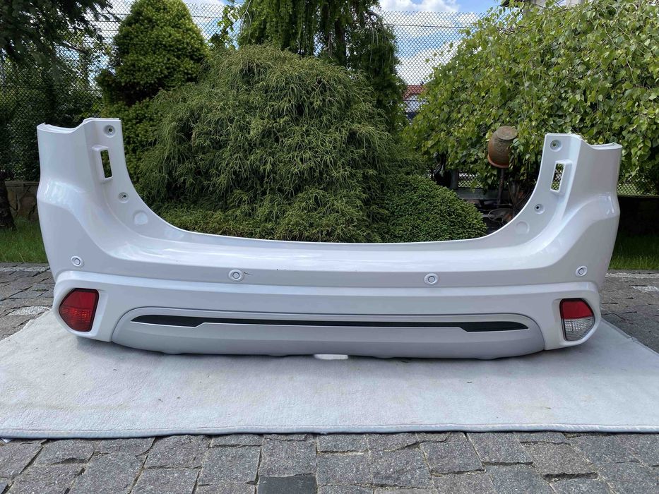 Задній бампер Мітсубісі Аутлендер 3 phev