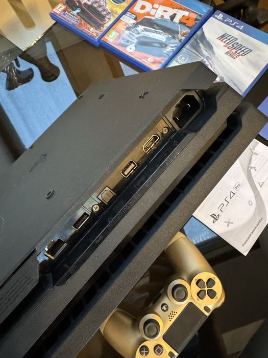 PS4 PRO 1T zapraszam