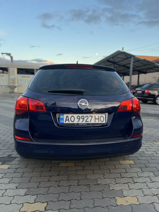 Opel Astra Sport Tourer