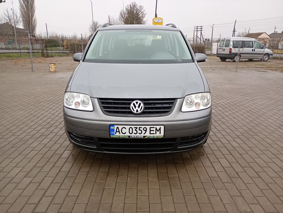 Volkswagen Touran