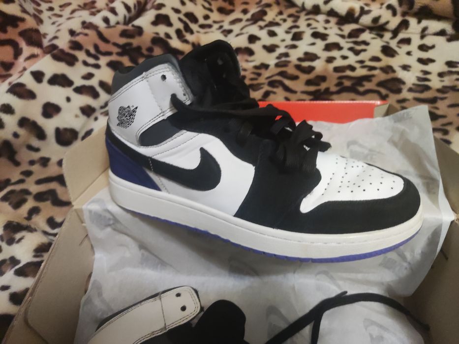 Jordan 1 фіолетові