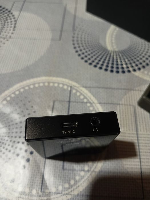 Продам плеер hidizs ap80