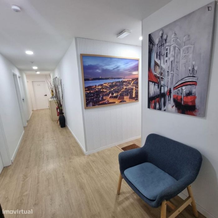 Quarto - localizado em Picoas Lisbon