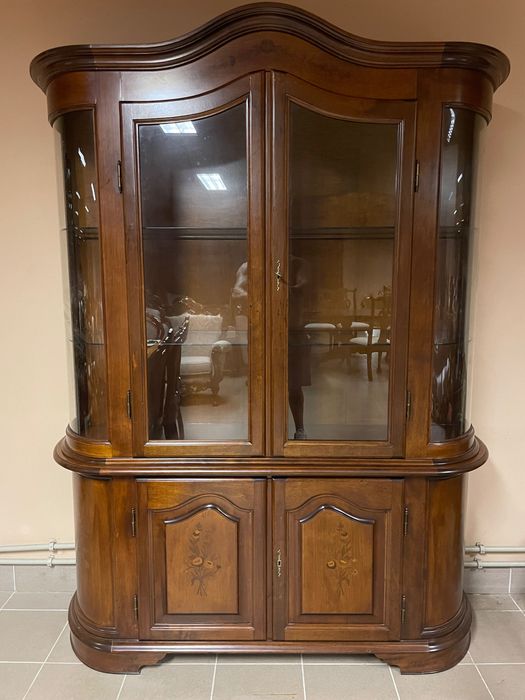 Piękna Stylowa Włoska Witryna/Kredens Gięte Szyby Intarsje