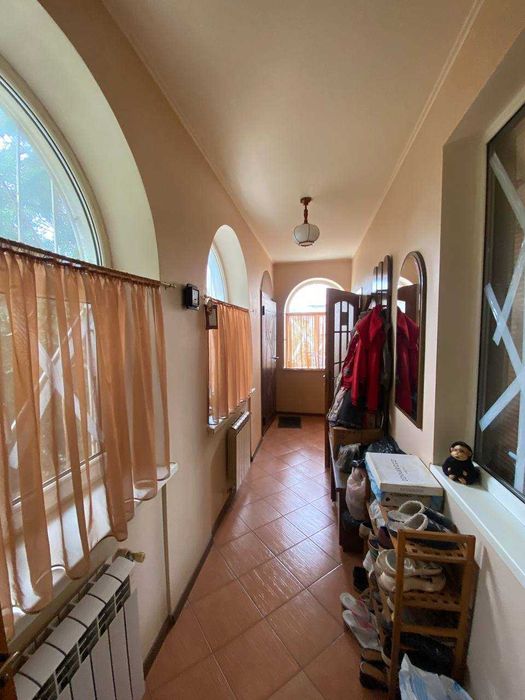 Продам ДОМ с БАНЕЙ  в Киевском районе, в Царском селе.