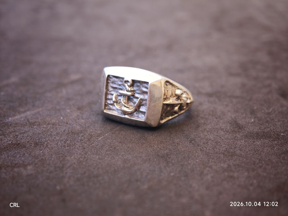 Solid Silver Ring64861406187521121