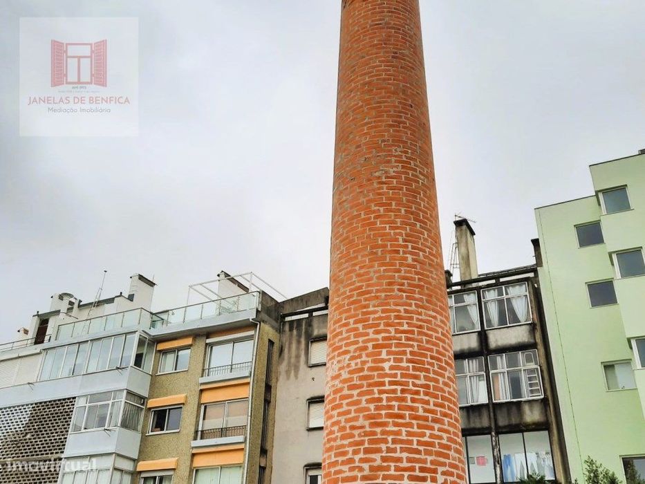 Fábrica em laboração