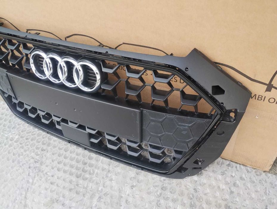 Atrapa chłodnicy Grill Audi A1 II 82A853651B 82A853651C