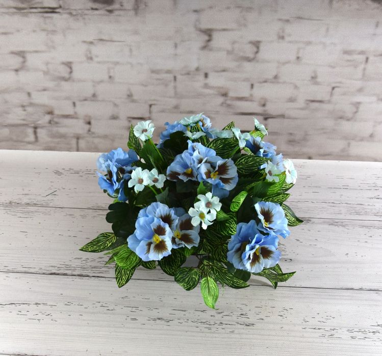 Stroik dekoracja na pomnik kwiaty sztuczne kwiatki wiosenne  SM73