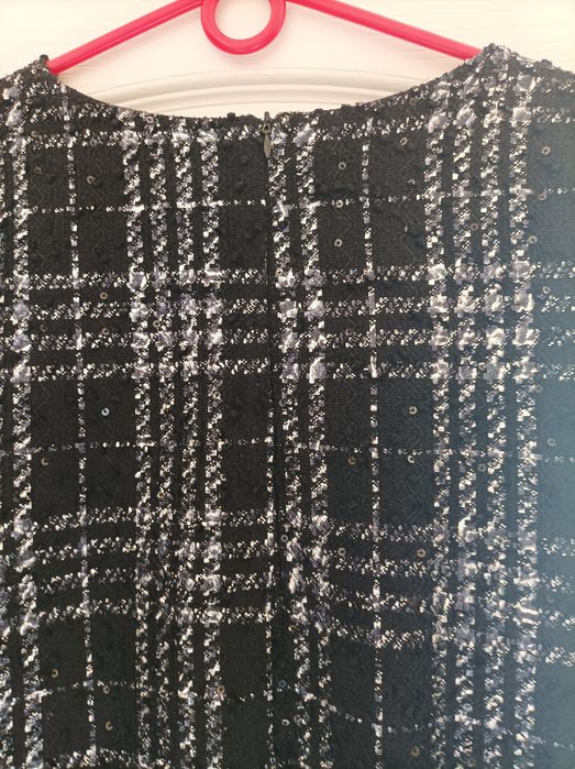 Piękna sukienka r.44