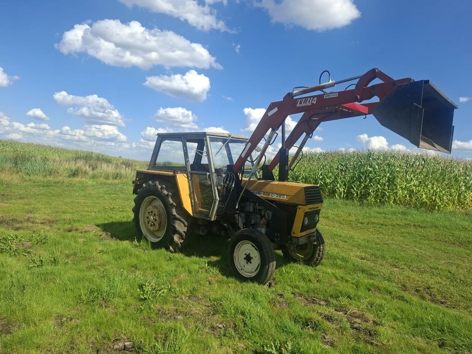 Ursus 385 z turem
