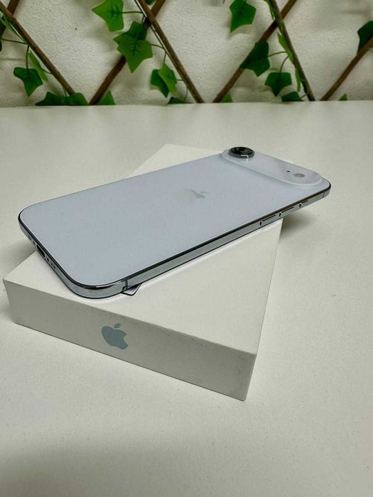 iPhone Air 256GB - Sky Blue