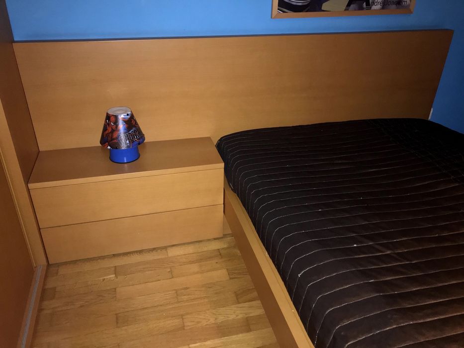 Mobilia de quarto juvenil em faia