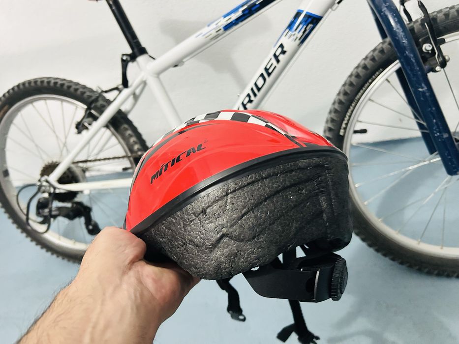 Bicicleta roda 20 oferta capacete