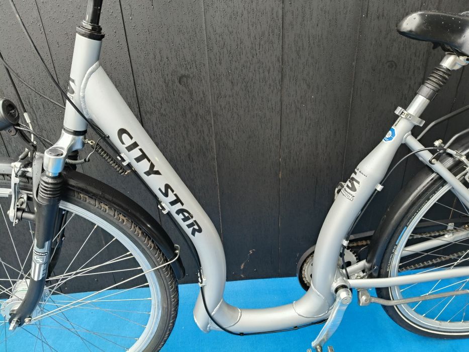 Rower damski Alu City Star 28cali Alu Niska rama Sram s7