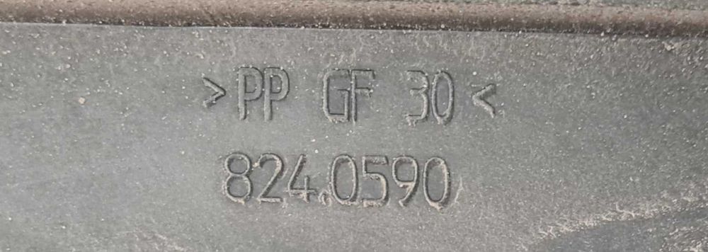 Дифузор радіатора з вентилятором Renault Master III Movano 214817062R