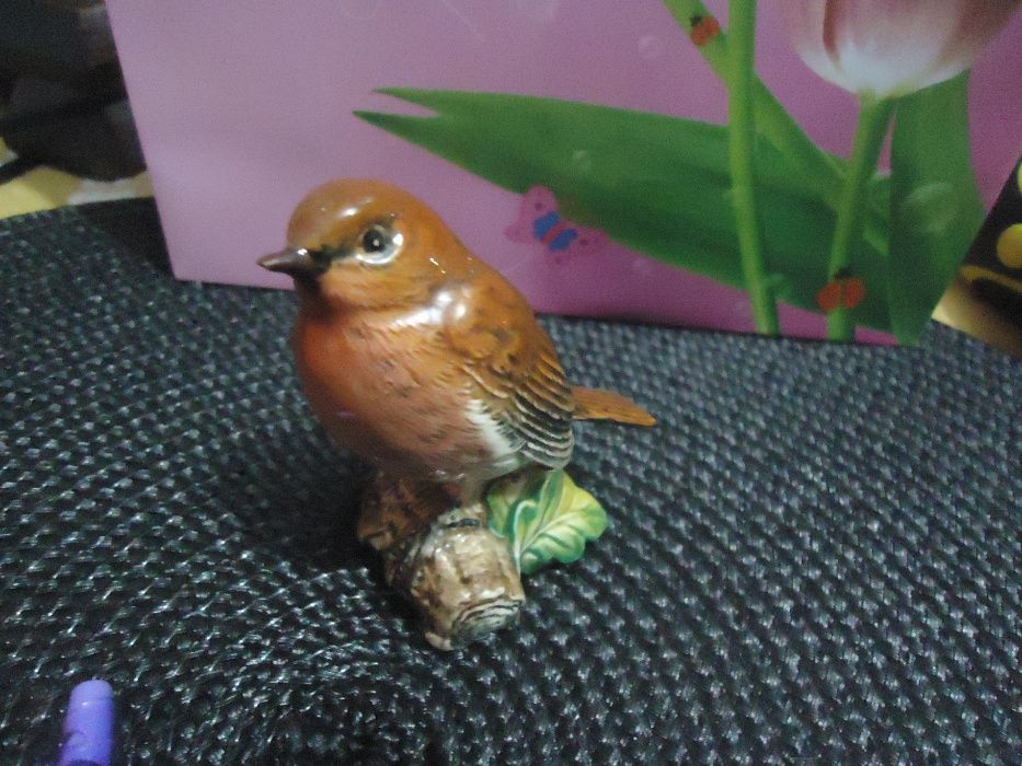 Passarinho Marca " Beswick England "