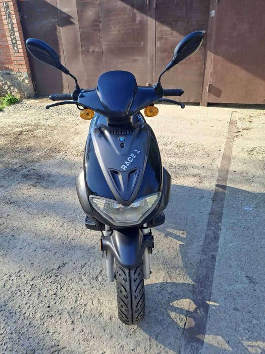 Практически новый скутер!!!