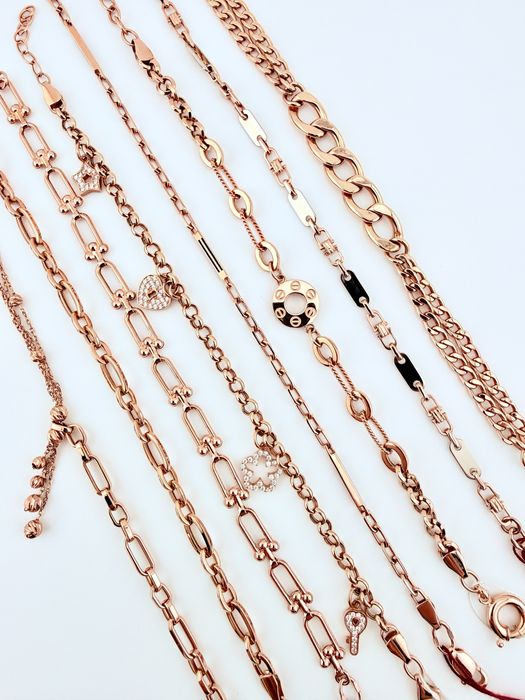 Золоті браслети нові