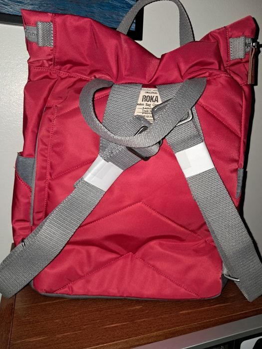 Mochila impermeável vermelha