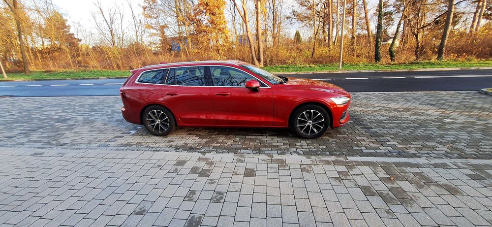 Volvo V60 D3 momentum pro