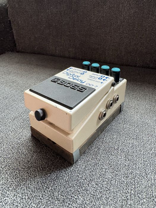 Boss DD-7 / delay