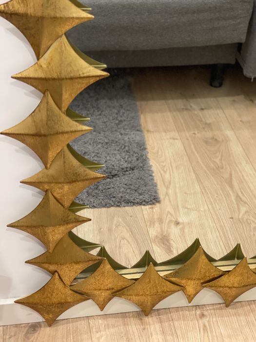 Espelho para cómoda ou sala de estar com estrelas dourado