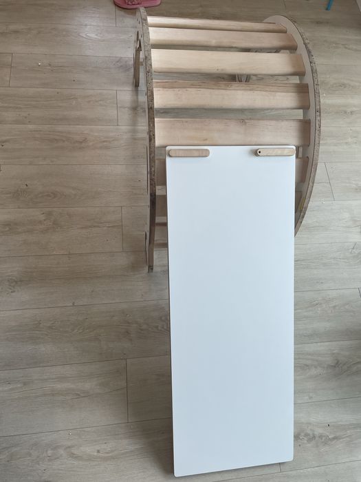 Bujak ze zjeżdżalnią Montesori