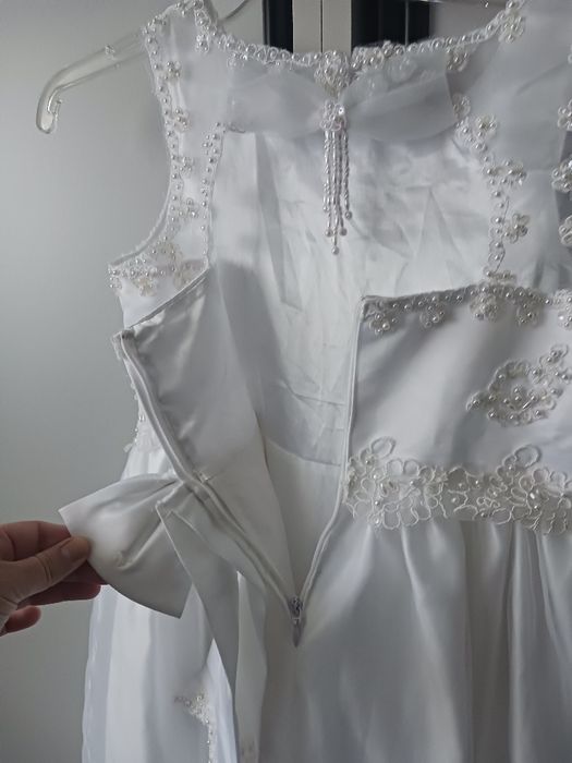 Biała sukienka okolicznościowa rozm. 140 / komunia, wesele