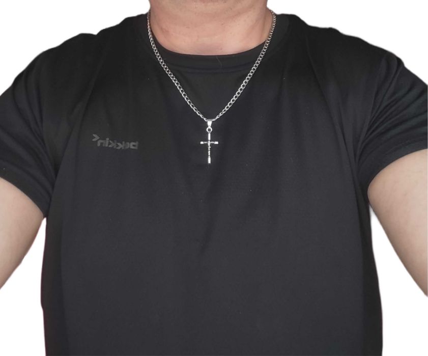 Naszyjnik Pancerka 55 cm 5,2 mm + Krzyżyk 4x2 cm Stal + Czarne Pudełko