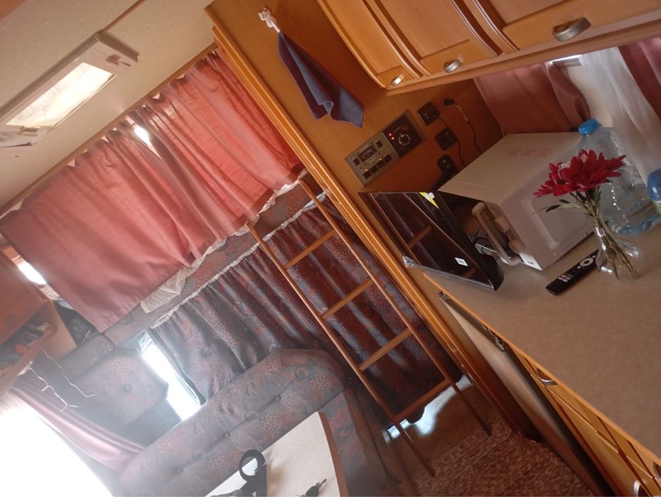 Fiat ducato 2.5 totalmente equipada 6lugares de livrete