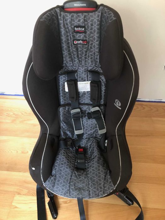 Fotelik samochodowy – wysokiej jakości z IsoFix